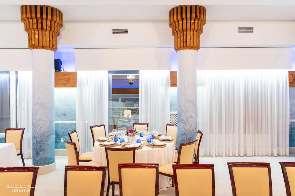 Hotel Torres I Villanueva del Arzobispo Kültér fotó